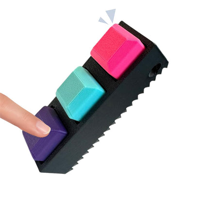 Triple-Sensory Spike Fidget Keychain – Silent Keycaps – Hot Pink/Purple/Turquoise Stim Stick – 3"×1"×0.9" / Porte-clés Fidget à Pointes – Touches Silencieuses – Rose Fuchsia/Violet/Turquoise