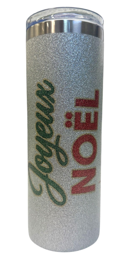 Festive Highland Cow Christmas Glitter Tumbler – 20oz Stainless Steel Cup with Metal Straw | Silver Sparkle Finish, Double-Sided Holiday Design | Gobelet Brillant de Noël 20oz