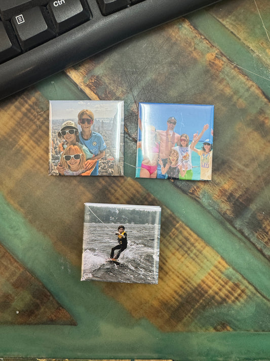 Custom 2"x2" Fridge Magnets – Personalized Sets of 6, 9, or 12 | Aimants personnalisés 2"x2" pour frigo – Ensembles de 6, 9 ou 12