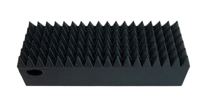 All-Black Triple-Sensory Spike Fidget Keychain – Silent Keycaps – 3"×1"×0.9" Stim Stick / Porte-clés Fidget Noir Intégral à Pointes – Touches Silencieuses