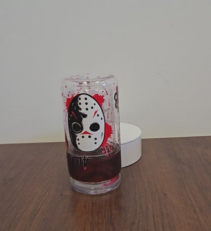 Jason & Freddy 16oz Halloween Snowglobe Tumbler with Straw / Gobelet d’Halloween Jason & Freddy 16oz avec paille